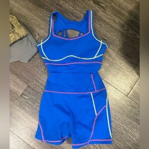 Buffbunny set top and bottom